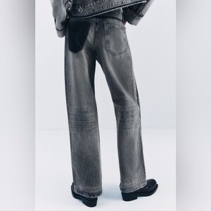 New Zara Relaxed Mid Waist Full Length Gray Faux Pocket Jeans 6045/261 Size 4